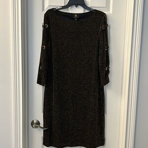 NWT!!  JM COLLECTION, elegant evening gown, size M